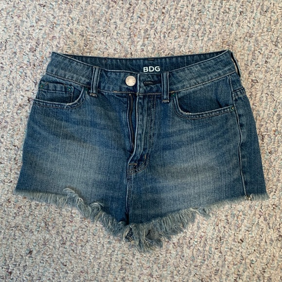 NWOT Urban Outfitters Denim 25W - Picture 3 of 4